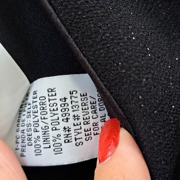 R & M Richard's Formal Black Silver Speckle Ruffled Midi Dress. Size 6P NWOT - Picture 9 of 9